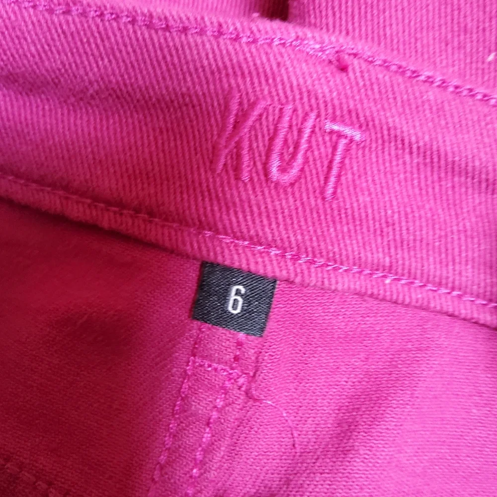 Kut from the Kloth Janne High Waist Shorts Hot Pink Size 6 NWT - Picture 4 of 8